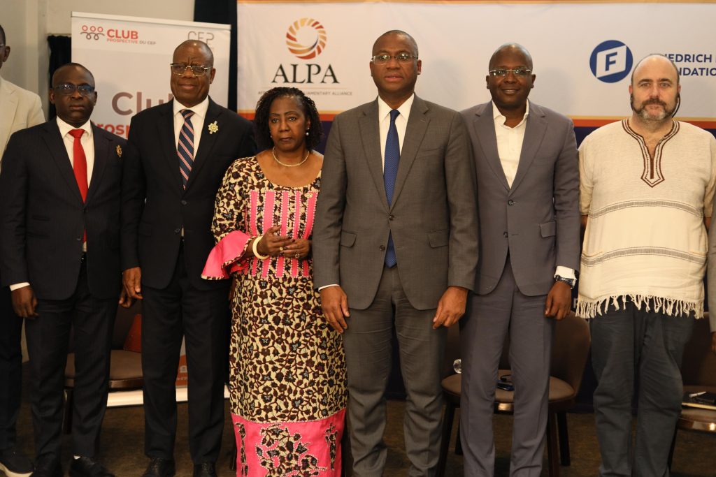 Côte d’Ivoire-AIP/ Sidi Touré plaide pour une Afrique capable d’anticiper les crises et de maîtriser son insertion dans l’économie mondiale