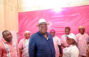 Côte d’Ivoire-AIP/Octobre rose : Laurent Tchagba appelle les femmes de Marcory à se mobiliser pour le dépistage gratuit des cancers féminins