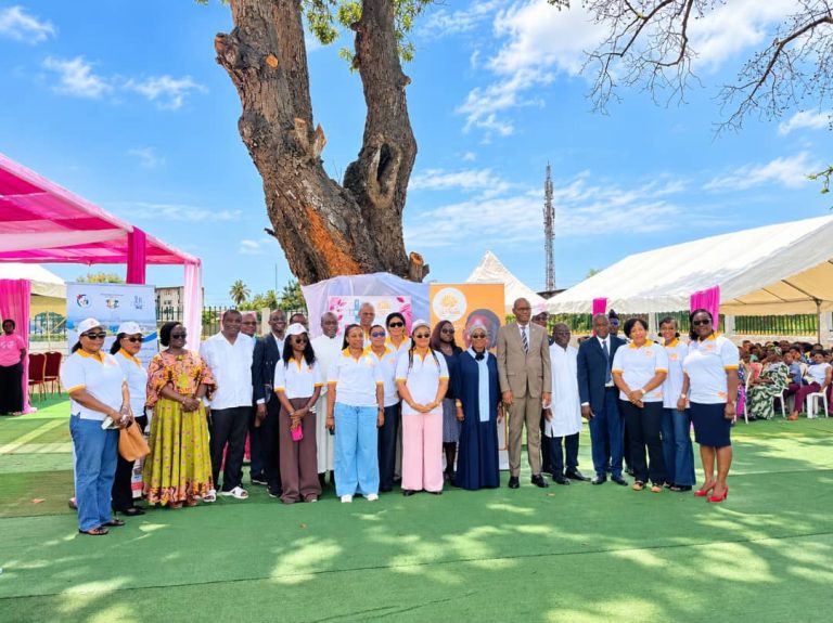 Côte d’Ivoire-AIP/ Une campagne de dépistage gratuit des cancers du sein et du col de l’utérus lancée au CHU de Treichville