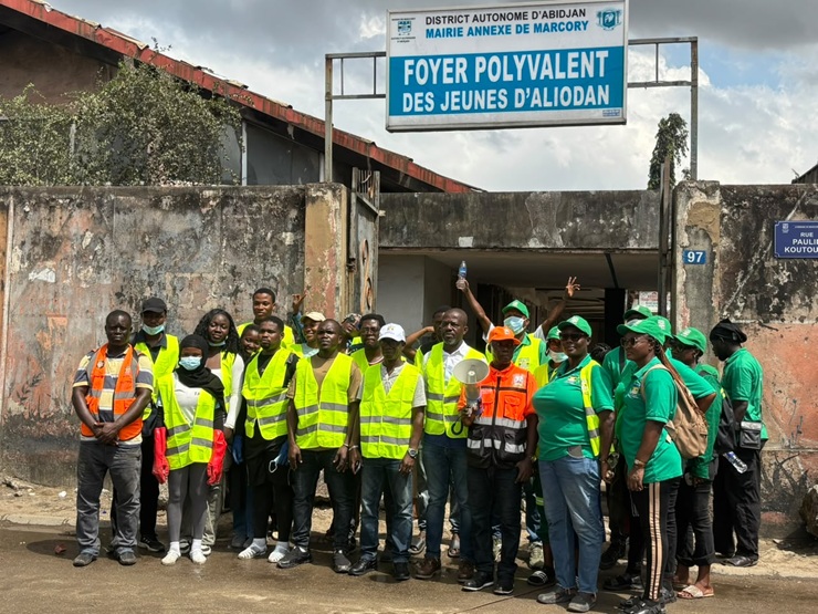 Côte d’Ivoire-AIP/ Salubrité : des journalistes et communicants mobilisent les populations à Marcory