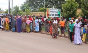 Côte d’Ivoire-AIP/ Vie chère  : les vendeuses de poisson congelé de Daloa décident de suspendre leurs activités jusqu’à lundi