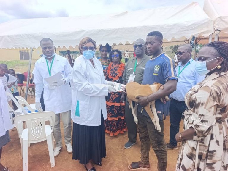 Côte d’Ivoire-AIP/ 20e Journée mondiale contre la rage : la vaccination des chiens comme rempart à Abengourou