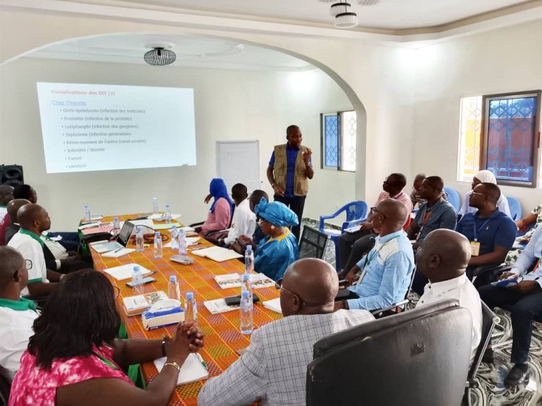 Côte d’Ivoire-AIP/Bouna : les agents de la Fonction publique sensibilisés sur les IST et le cancer du sein