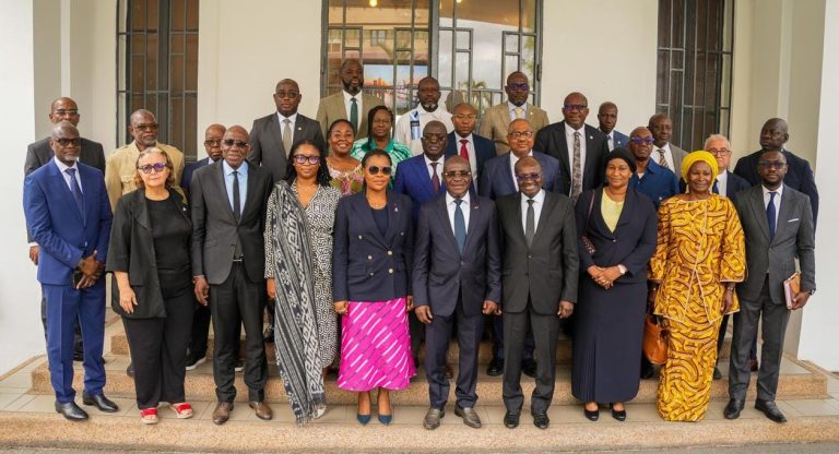Côte d’Ivoire-AIP/ Le ministre Kalil Konaté sollicite l’appui de la Chambre de commerce pour la rédynamisation du secteur privé